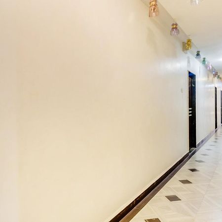 Spot On Harihar Lodging And Yatri Niwas Hotel Kolhapur Buitenkant foto