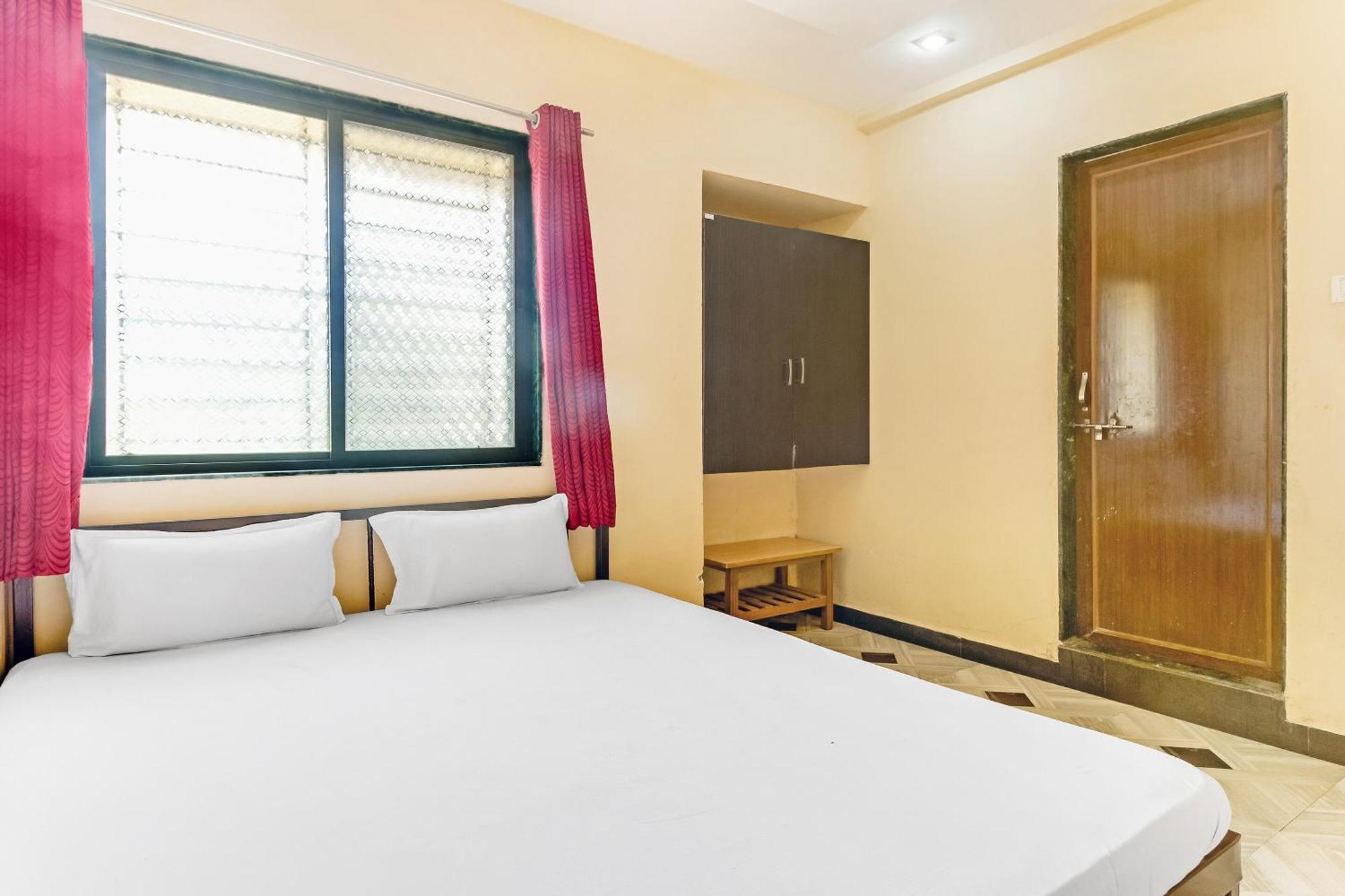 Spot On Harihar Lodging And Yatri Niwas Hotel Kolhapur Buitenkant foto