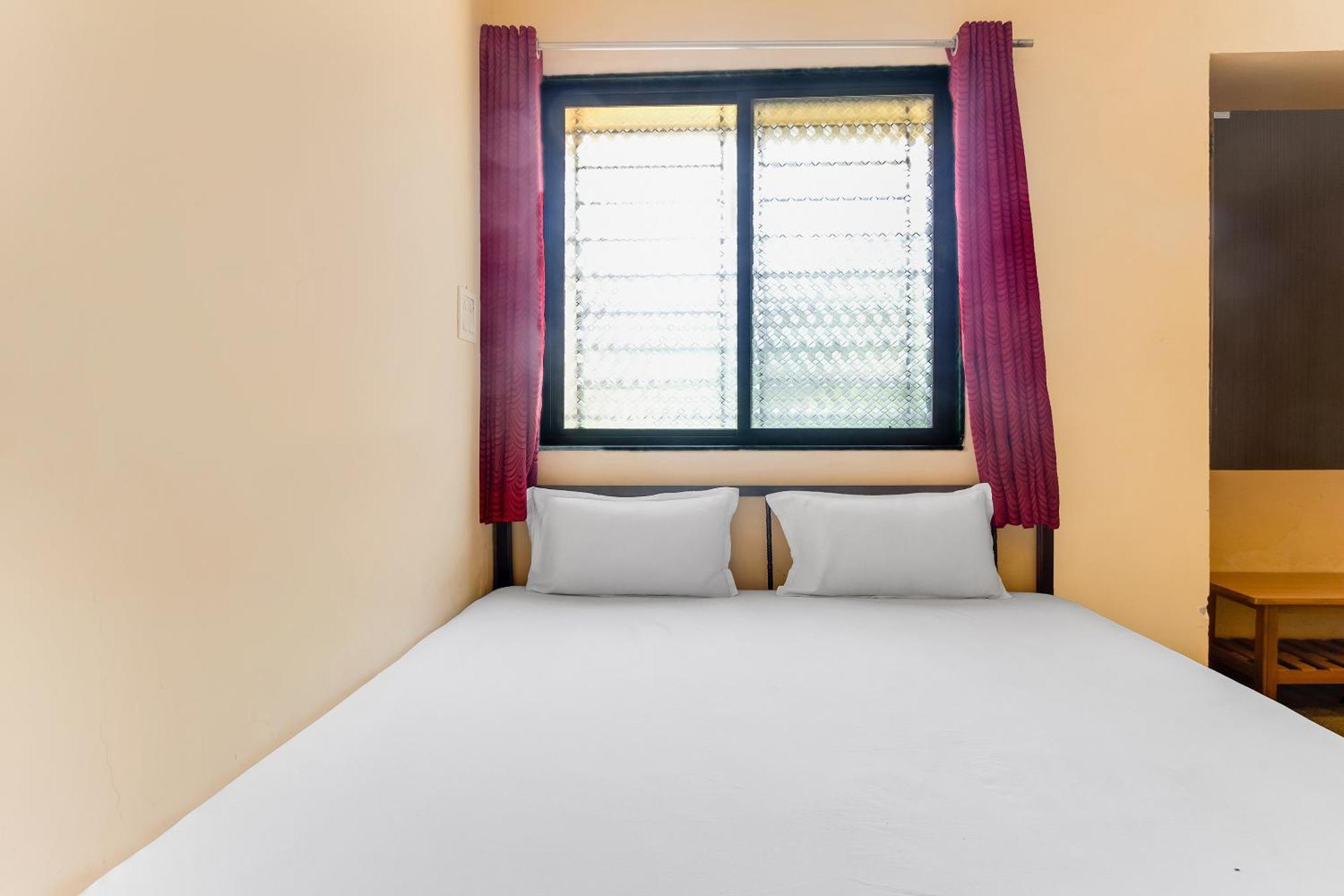 Spot On Harihar Lodging And Yatri Niwas Hotel Kolhapur Buitenkant foto
