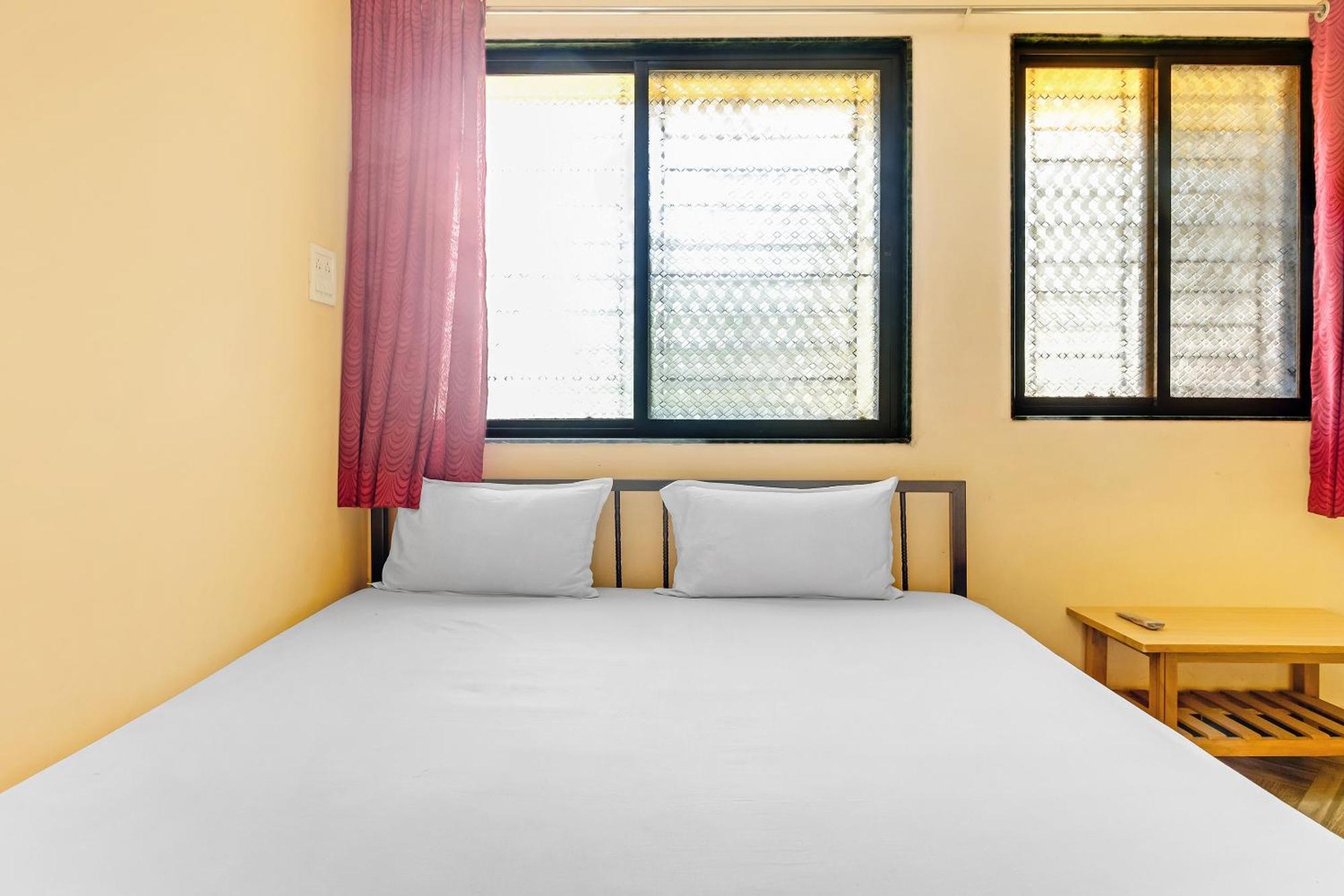 Spot On Harihar Lodging And Yatri Niwas Hotel Kolhapur Buitenkant foto